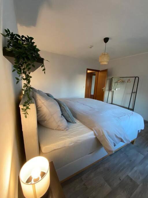 Schoene Zentrale Wohnung Naehe Hb Гермерсхайм Экстерьер фото